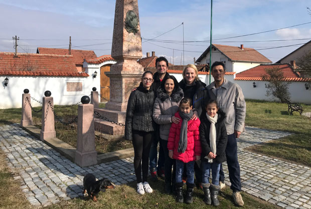 Живот у кући од блата